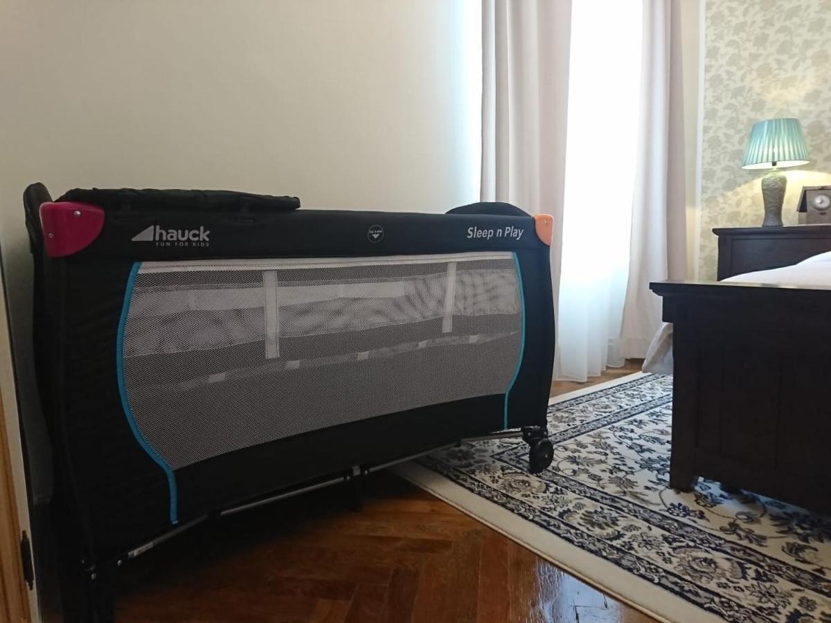 Black Gate - 2 Bedroom Apartment In The Heart Of Old Town With Free Private Secured Parking براشوف المظهر الخارجي الصورة